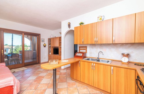 San Teodoro City Centre Apartamento | Apartamento 'Appartamento I Lecci' con terraza privada y balcón