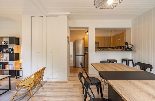 Royan Apartamento | Apartamento 'Appart Face À La Plage' con terraza privada y Wi-Fi