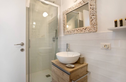 De Angeli Apartamento | Apartment 'Appartamento Giuseppe' with Shared Garden, Wi-Fi and Air Conditioning