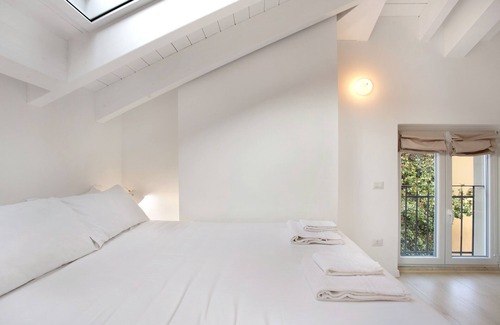 De Angeli Apartamento | Apartment 'Appartamento Giuseppe' with Shared Garden, Wi-Fi and Air Conditioning