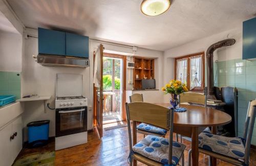 Molini Apartamento | Apartment Ardene by Interhome