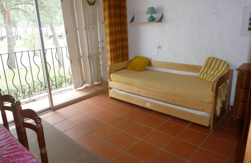 Argeles Plage Apartamento | Apartment 'Argelès Plage' with Mountain View and Balcony