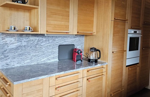 Ruetli Apartamento | Apartment Arnika – stunning lake & mountain view, extraordinary