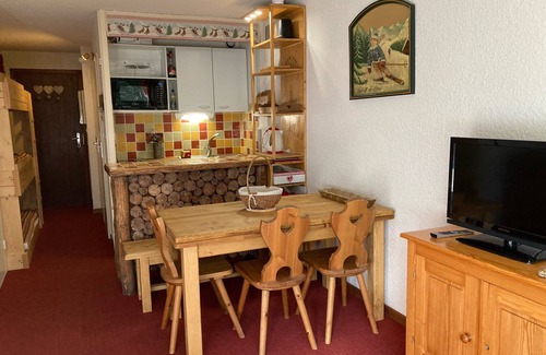 La Salle-les-Alpes Apartamento | ¡Apartamento al pie de las pistas con vista a la montaña orientado al sur!