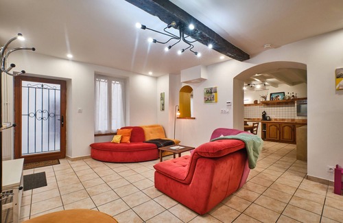 Moirans Apartamento | Apartamento 'Au 81 - Maison De Ville À Louer' con Wi-Fi