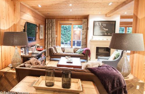 Chamonix City Centre Apartamento | Apartment Au Bon Coin - Luxury Chamonix Hidden Haven, Mont Blanc view, Hot Tub and Garden
