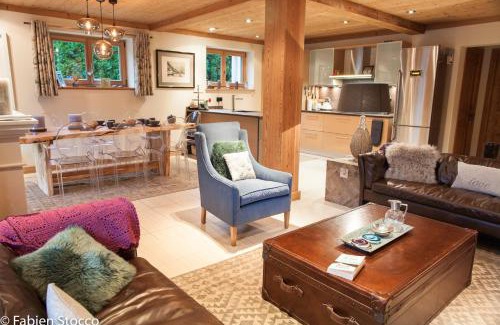 Chamonix City Centre Apartamento | Apartment Au Bon Coin - Luxury Chamonix Hidden Haven, Mont Blanc view, Hot Tub and Garden