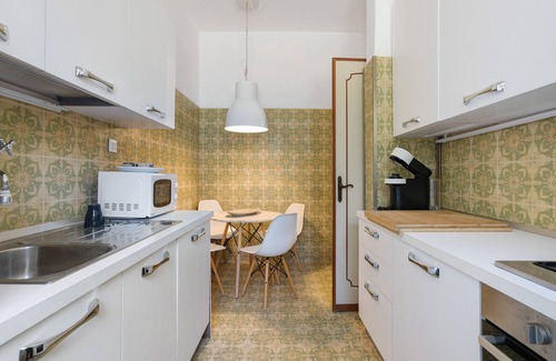 San Terenzo Apartamento | Apartment 'Baia Blu Amati' with Sea View, Balcony and Wi-Fi