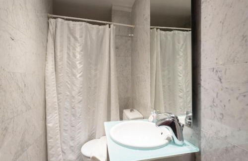 Sant Gervasi – la Bonanova Apartamento | Apartment Barcelona Rentals - Classic Bonanova Apartment