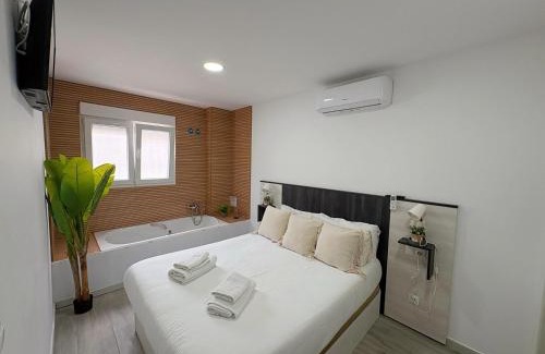 Carretera de Cadiz Apartamento | Apartment Benahavis III Airport - Málaga