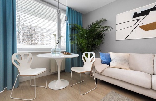 Bielany Apartamento | Apartment Bielany 3 min from metro with free catering, air conditioning, parking