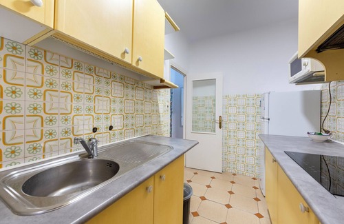 Almeria Apartamento | Apartamento 'Bilbao 22 Comodo' con vistas al mar y aire acondicionado