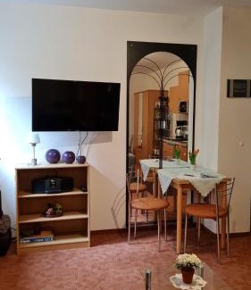 Werder Apartamento | Apartment Blütenstadt Werder im Souterraine