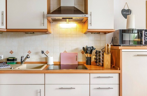 Wiesmoor Apartamento | Apartment 'Blüteno1' with Private Terrace, Private Garden and Wi-Fi