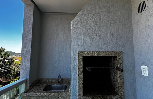 Bombas Apartamento | Apartment Bombas Beach - Bombinhas SC - 1 suite; 1- bedroom with 2 bunk beds