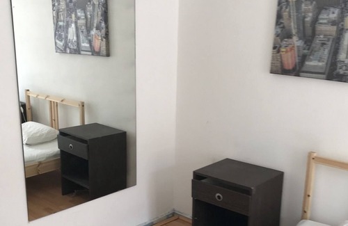 Schaerbeek Apartamento | Apartment Boulevard Leopold III