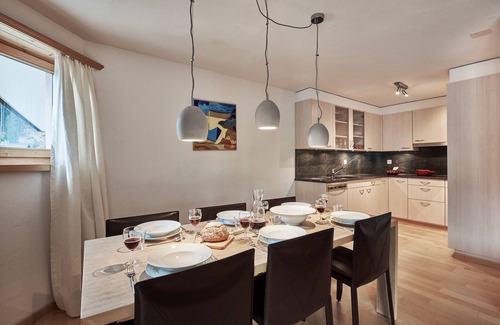 Klosters-Serneus Apartamento | Apartamento "Brüggerschhof G" con balcón y Wi-Fi