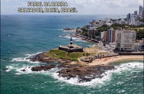 Parafuso Apartamento | Apartamento a 20 minutos del metro Mussurunga, a 10 minutos del centro comercial Salvador Norte y Itapuã 2 habitaciones, solo 1 disponible con cama doble, wi-fi, ventilador y cocina para preparar comidas, 1 baño compartido