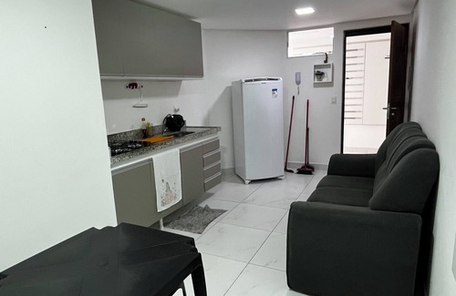 Jardim Rosas Apartamento | Apartment for a couple well located 4 minutes from the Tamandaré bust.