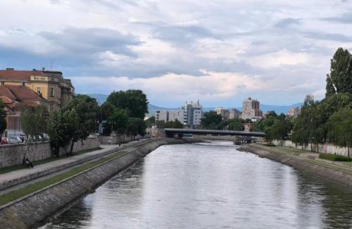 City Center Apartamento | Apartment By the River
