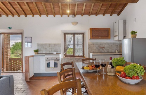 San Macario In Monte Apartamento | Apartamento 'Casa In Toscana Panoramica-Piscina' con piscina compartida y jardín compartido