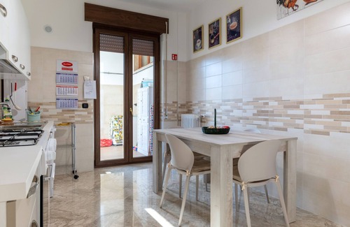 Francavilla Fontana Apartamento | Apartamento 'Casa Ester' con balcón, Wi-Fi
