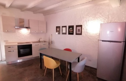 Lavena Ponte Tresa Apartamento | Apartment 'Casa Pedrarias' with Lake View, Wi-Fi and Air Conditioning