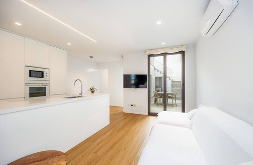S'Illot-Cala Morlanda Apartamento | Apartamento 'Ca Na Tonina Ref 7000' con terraza privada, Wi-Fi y aire acondicionado