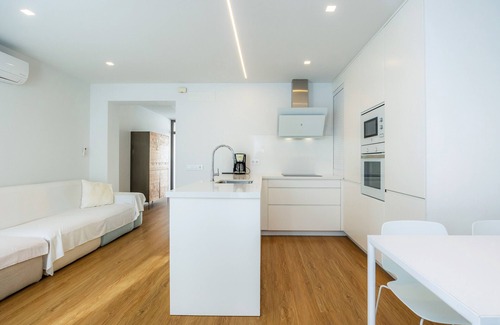 S'Illot-Cala Morlanda Apartamento | Apartamento 'Ca Na Tonina Ref 7000' con terraza privada, Wi-Fi y aire acondicionado