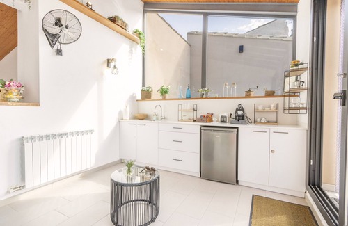 Palouet Apartamento | Apartamento 'Cal Comorera' con piscina privada, Wi-Fi y aire acondicionado