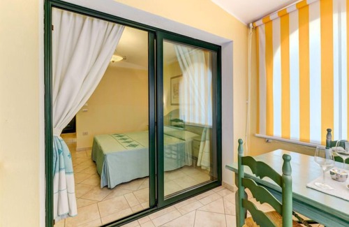 Sos Alinos Apartamento | Apartment Cala Viola in Orosei - 2 persons, 1 bedrooms