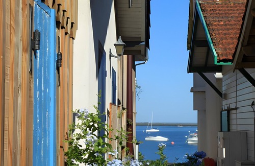 Cap-Ferret Apartamento | Apartment 'Cap Ferret Centre Réf 128' with Balcony and Wi-Fi