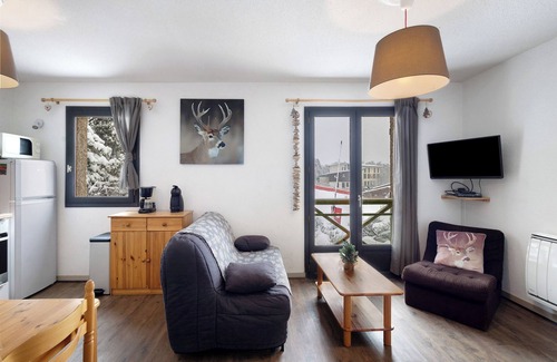 Les Angles Apartamento | Apartamento 'Capcir' con vistas a la montaña, terraza compartida y Wi-Fi
