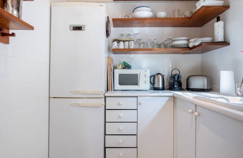 Soller Apartamento | Apartamento Carla cerca de la playa con amplio balcón, vista a la montaña, Wi-Fi y aire acondicionado