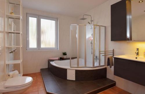 Zella-Mehlis Apartamento | Apartment Carola by Interhome