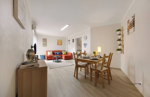 Praia da Rocha Apartamento | Apartamento "Casa Alegre" con vistas al mar, balcón y Wi-Fi