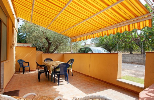 Cala Liberotto Apartamento | Apartamento Casa Azzurra con terraza y aire acondicionado