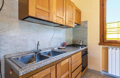 Marone Apartamento | Apartamento 'Casa Caterina' con vistas al lago, jardín y Wi-Fi