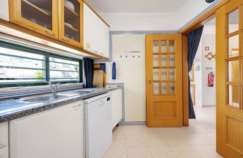 Meia Praia Apartamento | Apartamento 'Casa Daniel T1' con balcón y Wi-Fi