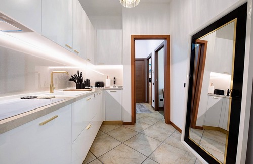 Sarnico Apartamento | Apartment 'Casa Dea Luxury' with Private Terrace, Wi-Fi and Air Conditioning