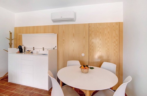 Tavira Apartamento | Apartamento 'Casa Do Livramento' con piscina compartida, Wi-Fi y aire acondicionado