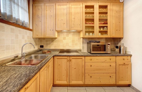 Bormio Apartamento | Apartamento 'Casa Francesca Maurizio' con vistas a la montaña, jardín privado y Wi-Fi