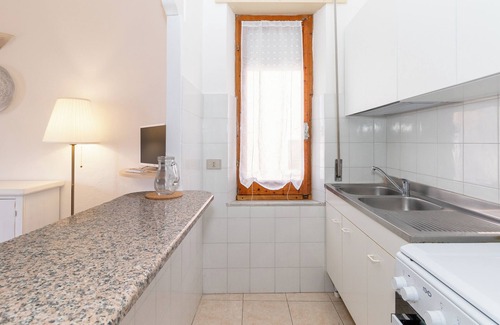 Trinita d'Agultu e Vignola Apartamento | Apartamento "Casa Spiaggia Molo 2" con vistas al mar y balcón