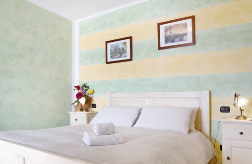 Cannero Riviera Apartamento | Apartamento "Casale Terrazza con Vista Lago" con Wi-Fi y A/C