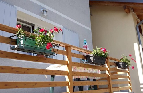 Pieve di Cadore Apartamento | Apartment 'Caterina' with Mountain View and Private Terrace