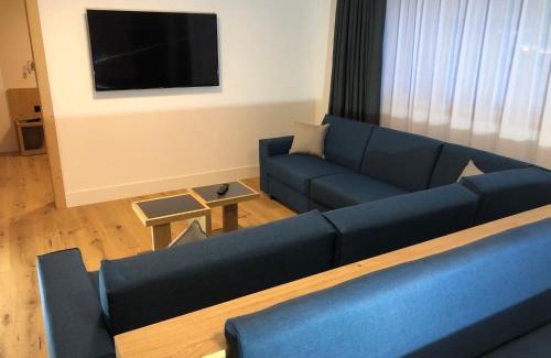 Acletta Apartamento | Apartment Catrina 3-Zimmer Premium Apartment by Interhome