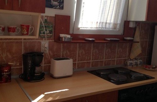 Krusevac Casa | Apartment Center está ubicado en el centro de la ciudad, en una calle muy tranquila.