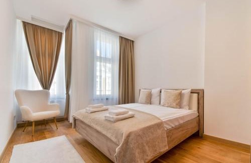 Plovdiv Center Apartamento | Apartment Central