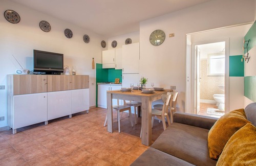 Badesi Apartamento | Apartamento 'Cerri' con vistas al mar y terraza privada