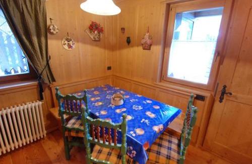 Penia Apartamento | Apartment Cesa Galadriel-2 by Interhome